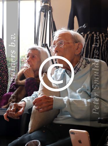 Den Bosch, 17 Oktober 2017
Veiling en tentoonstelling Kleding van Sandra Reemer bij Addy v d Krommenacker.