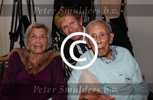 Den Bosch, 17 Oktober 2017
Veiling en tentoonstelling Kleding van Sandra Reemer bij Addy v d Krommenacker.
Ouders Sandra Reemer en Addy v d Krommenacker