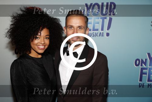 Utrecht 29 oktober 2017
Premiere on your feet in beatrixtheater in Utrecht. Patrick Martens met ...
