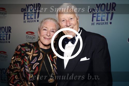 Utrecht 29 oktober 2017
Premiere on your feet in beatrixtheater in Utrecht. Paul v Gorcum met zijn vrouw