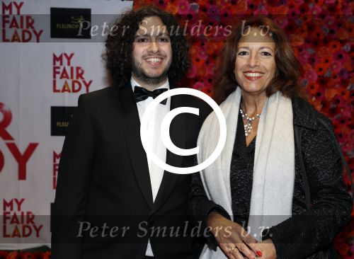 Amsterdam 6 november 2017 
Premiere my fair lady in carre. paula Patricio met zoon