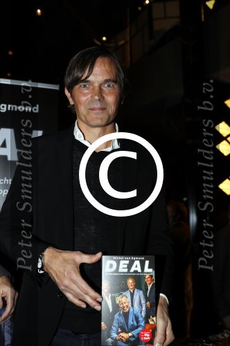 Scheveningen 7 november 2017
Noekpresentatie DEAL van Rob Jansen geschreven door Michiel v Egmond. 
Phillip Cocu