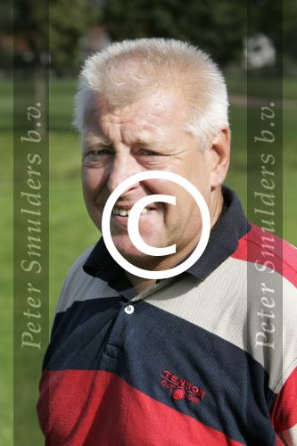 Elst 8 september 2004
Golftournooi voor het goede doel.
Piet Schrijvers
Peter Smulders bv