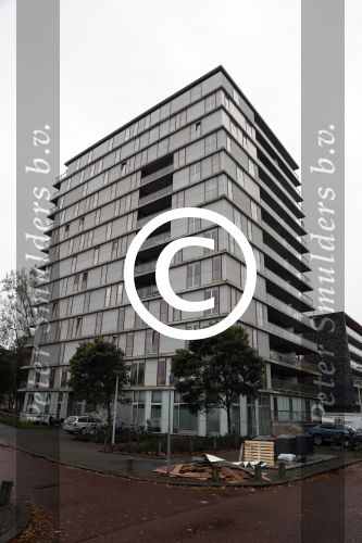 Amsterdam 21 oktober 2017
Candy Dulfer en haar nieuwe vriend Rafael arriveren bij haar huis. Het app van rafael