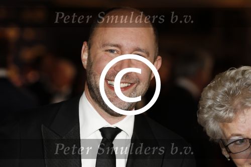 Amsterdam 12 oktober 2017 
Uitreiking televizierring in het afas live theater. Ramon Mesman met Patrick Martens en zijn moeder