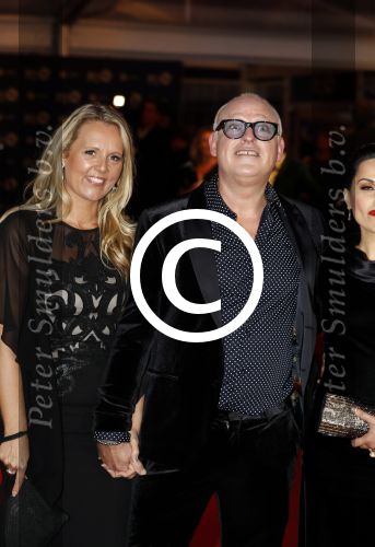 Amsterdam 12 oktober 2017 
Uitreiking televizierring in het afas live theater. rene v d Gijp met vriendin