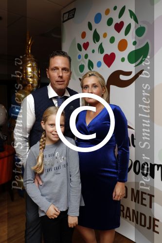 Barendrecht 6 oktober 2017
Opening restaurant wensdroom van Rob Geus. Rob met zwangere vrouw en dochter