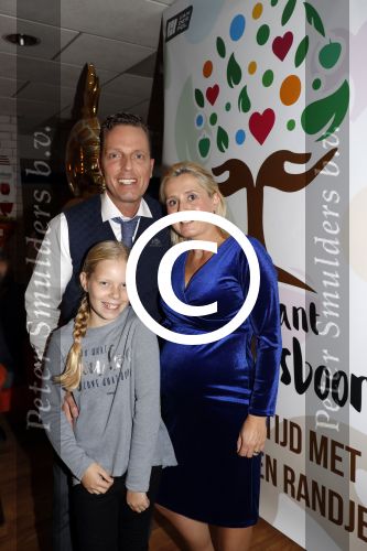 Barendrecht 6 oktober 2017
Opening restaurant wensdroom van Rob Geus. Rob met zwangere vrouw en dochter