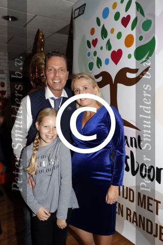 Barendrecht 6 oktober 2017
Opening restaurant wensdroom van Rob Geus. Rob met zwangere vrouw en dochter