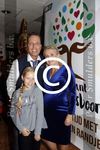 Barendrecht 6 oktober 2017
Opening restaurant wensdroom van Rob Geus. Rob met zwangere vrouw en dochter