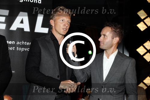 Scheveningen 7 november 2017
Noekpresentatie DEAL van Rob Jansen geschreven door Michel v Egmond. Dennis Bergkamp Philip Cocu en Dirk Kuyt