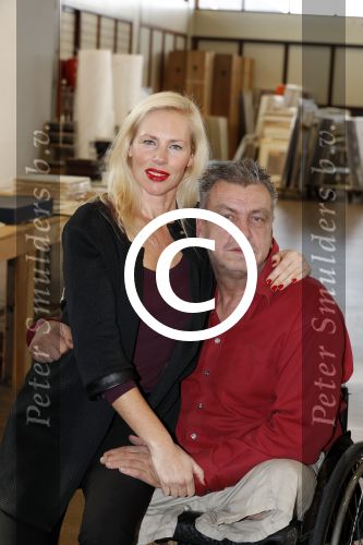 Den Helder 5 oktober 2017
Rob Scholte met zijn vriendin in zijn gallerij