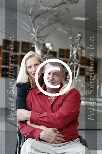 Den Helder 5 oktober 2017
Rob Scholte met zijn vriendin in zijn gallerij