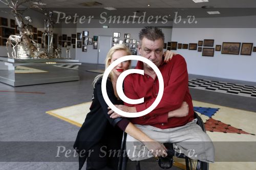 Den Helder 5 oktober 2017
Rob Scholte met zijn vriendin in zijn gallerij