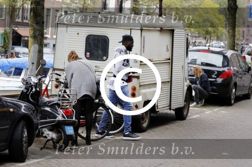 Amsterdam 1 oktober 2017
Romelu Lukaku en zijn vriendin Saar mens bij haar huis in Amsterdam.