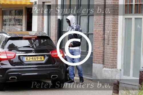 Amsterdam 1 oktober 2017
Romelu Lukaku en zijn vriendin Saar mens bij haar huis in Amsterdam.