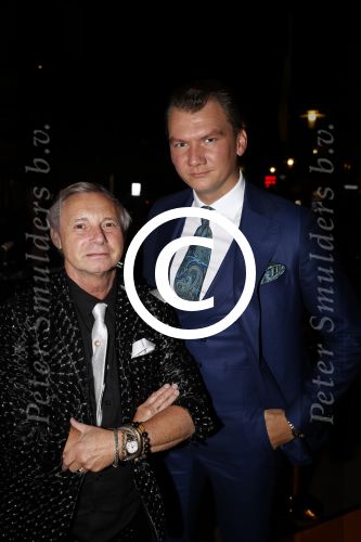 Amsterdam 16 oktober 2017 
Opening van het nieuwe restaurant van Won Yip Sushisamba bij het holland casino. Ronald Kolk met een kennis