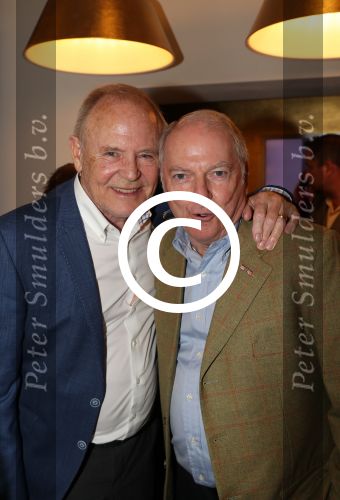Den Bosch, 17 Oktober 2017
Veiling en tentoonstelling Kleding van Sandra Reemer bij Addy v d Krommenacker.
Ronnie Tober en Jan Jochems