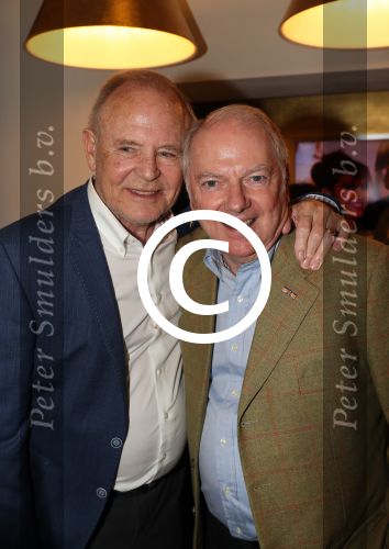 Den Bosch, 17 Oktober 2017
Veiling en tentoonstelling Kleding van Sandra Reemer bij Addy v d Krommenacker.
Ronnie Tober en Jan Jochems