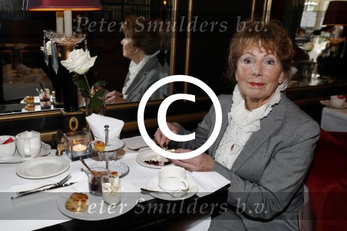Amsterdam 12 oktober 2017
High tea met cast my fair lady in het apollo first hotel. Sjoukje Hooymaayer