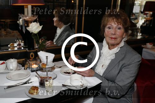 Amsterdam 12 oktober 2017
High tea met cast my fair lady in het apollo first hotel. Sjoukje Hooymaayer