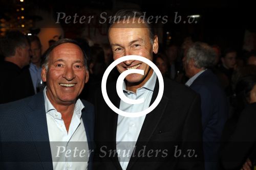 Scheveningen 7 november 2017
Noekpresentatie DEAL van Rob Jansen geschreven door Michiel v Egmond. Theo Dietz met een goede vriend