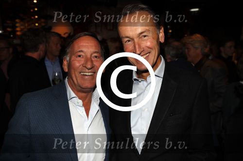 Scheveningen 7 november 2017
Noekpresentatie DEAL van Rob Jansen geschreven door Michiel v Egmond. Theo Dietz met een goede vriend