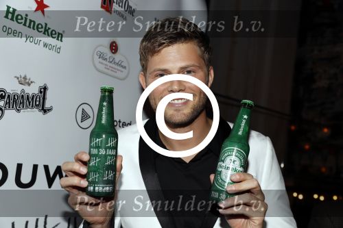 Amsterdam 4 november 2017
Tim Douwsma viert zijn 30e verjaardag in club de bajes.