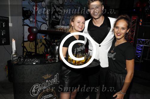 Amsterdam 4 november 2017
Tim Douwsma viert zijn 30e verjaardag in club de bajes.