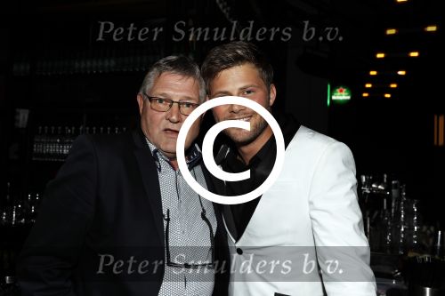 Amsterdam 4 november 2017
Tim Douwsma viert zijn 30e verjaardag in club de bajes. Tim met zijn vader