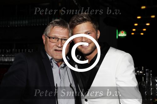 Amsterdam 4 november 2017
Tim Douwsma viert zijn 30e verjaardag in club de bajes. Tim met zijn vader