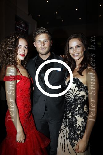 Utrecht 29 oktober 2017
Premiere on your feet in beatrixtheater in Utrecht. Tim Douwsma met Zoey ivory en Nicky Opheij