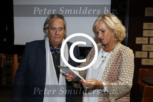 Blaricum 6 oktober 2017
Boek cd presentatie Han Peekel in Blaricum. han met Tineke Schouten en Rik Felderhof