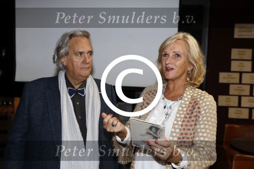 Blaricum 6 oktober 2017
Boek cd presentatie Han Peekel in Blaricum. han met Tineke Schouten en Rik Felderhof
