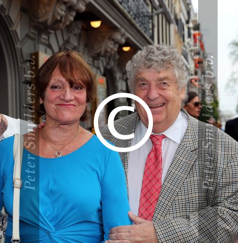 Amsterdam, 23 Augustus 2017 Premiere van Het Zwanenmeer
Tonny Eyk met zijn vrouw