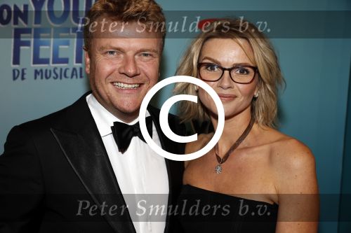Utrecht 29 oktober 2017
Premiere on your feet in beatrixtheater in Utrecht. Bastiaan Ragas met zijn vrouw Tooske en hun kinderen
