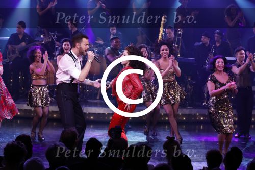 Utrecht 29 oktober 2017
Premiere on your feet in beatrixtheater in Utrecht. Hoofdrolspelers Jim Bakkum Vajen v d Bosch Nurlaila en Ellen Evers