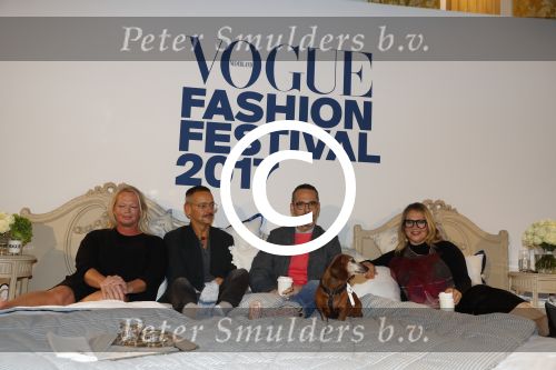 Amsterdam 6 oktober 2017 
Event van de Nederlandse Voque met Fiona Hering Hoofdredactrice Karin Swerink en Viktor & Rolf met hun hondje. Het event vindt plaats in het Amstel Hotel