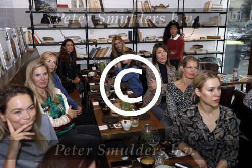Amsterdam 24 oktober 2017
Boekpresentatie Vivian Reijs .