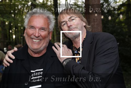 Hilversum 8 oktober 2018
Boek presentatie Peter Koelewijn bij wisseloord studioï¿½s. Het boek is geschreven door Tjerk Lammers.
Ad Bouman en Tjerk Lammers