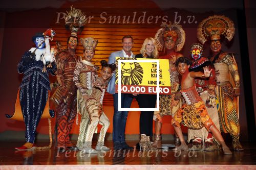 Scheveningen 17 oktober 2018
2 jaar de Lion King in het afas circustheater. Linda de Mol en Albert Verlinde