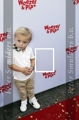 Den Haag 14 oktober 2018
Premiere Woezel en pip in koninklijke schouwburg Den haag. Monique Hazes kwam met haar zoontje Andre Hazes jr