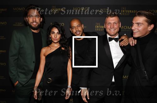 Amsterdam 4 oktober 2018
Feest ivm 10 jarig bestaan van Momo in Amsterdam. Anna Nooshin kwam samen met Thomas Dekker aan.