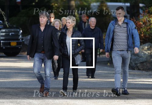 Leusden 4 en 5 oktober 2018
Herdenkingsdienst en crematie van Koos Alberts in crematorium Leusden. Annie Schilder kwam met zoon en een kennis