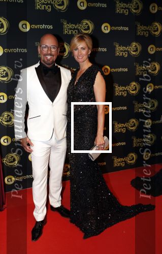 Amsterdam 11 oktober 2018
Uitreiking televizierring in AFAS LIVE.
Beau v Erven Dorens in de grote winnaar. maik de Boer en Anouk Smulders