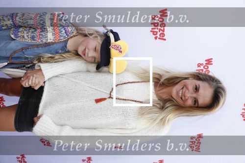 Den Haag 14 oktober 2018
Premiere Woezel en pip in koninklijke schouwburg Den haag. Anouk v Schie de Mol met haar dochter