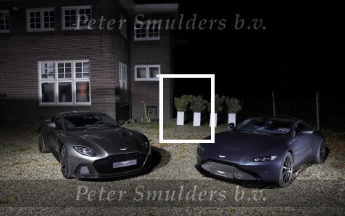 Muiden 10 november 2018
Daphne Deckers viert haar 50e verjaardag . Haar man Richard Krajicek en kinderen Emma en Alec zijn natuurlijk aanwezig. 2 aston Martins