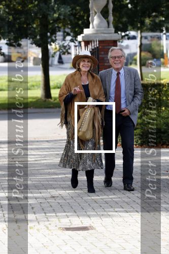 Woudenberg 8 oktober 2018
Herdenkingsdienst Anneke Gronloh in crematorium Woudenberg. Astrid Engels met partner