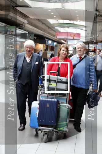 Schiphol, 25 Juni 2018
Barrie Stevens met Willibrord Frequin en partner