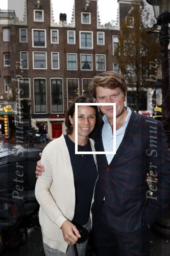 Amsterdam 5 november 2018
Presentatie Linda Man door Linda de Mol en Beau v erven Dorens. Beau had zijn vrouw Selly en kinderen meegenomen